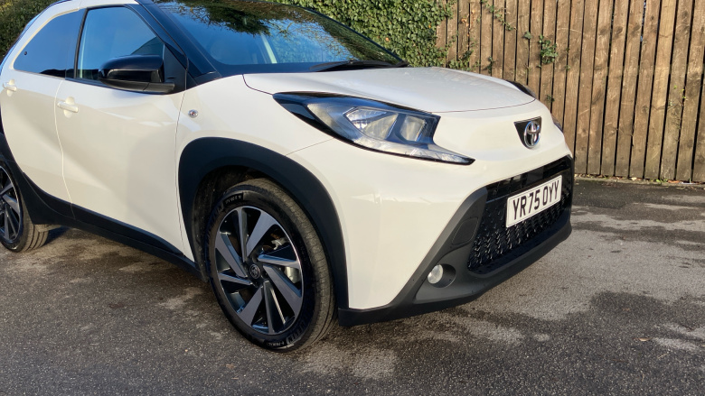 Toyota Aygo X 1.0 VVT-i Edge 5dr Petrol Hatchback